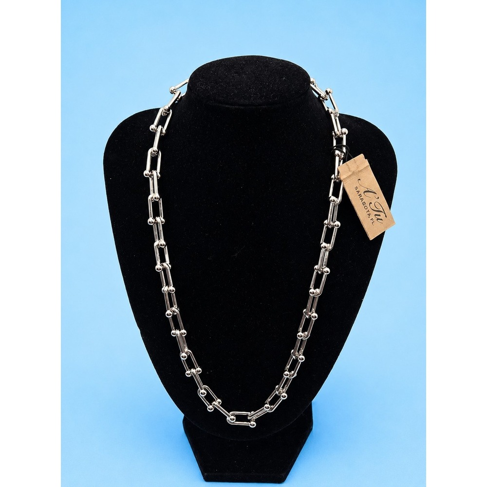 A'Tu Necklace Silver‎ Tone Links NWT -476